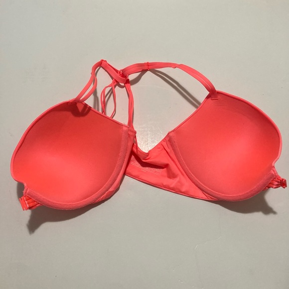 Victoria’s Secret very sexy push up 34DD - Picture 5 of 5